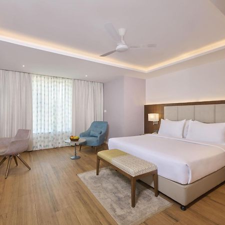 فندق Golden Tulip Vagator Goa المظهر الخارجي الصورة