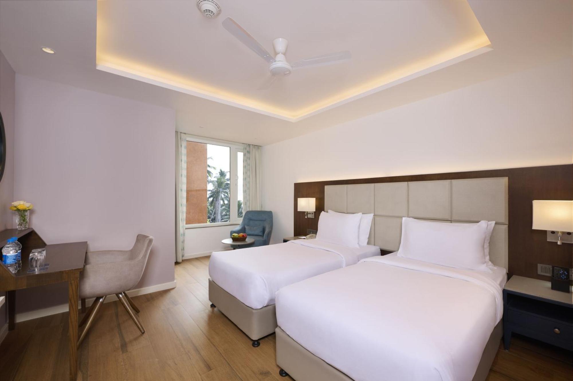 فندق Golden Tulip Vagator Goa المظهر الخارجي الصورة
