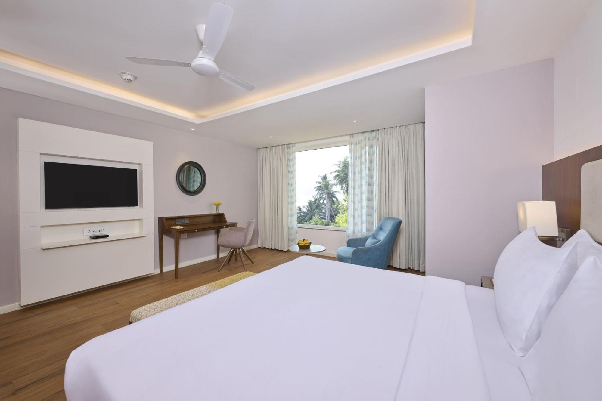 فندق Golden Tulip Vagator Goa المظهر الخارجي الصورة